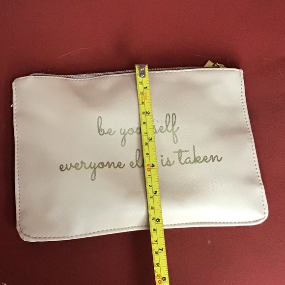 Gently used Makeup Bag “Be Youself Because Everyone Else is Taken” - Picture 5 of 5